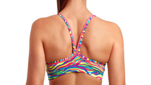 Load image into Gallery viewer, Womens Eco Sports Top Colour Curve

