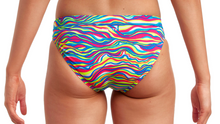 Load image into Gallery viewer, Womens Eco Sports Brief Colour Curve

