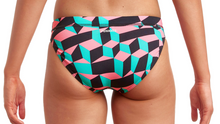 Load image into Gallery viewer, Womens Sports Brief Step Up
