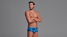 Load image into Gallery viewer, Mens Classic Trunks Shape Up
