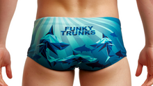 Load image into Gallery viewer, Mens Sidewinder Trunks Shark Bay
