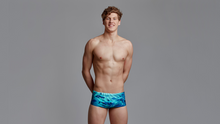 Load image into Gallery viewer, Mens Sidewinder Trunks Shark Bay
