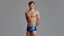 Load image into Gallery viewer, Mens Sidewinder Trunks Jelly Belly

