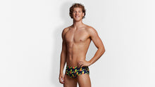 Load image into Gallery viewer, Mens Classic Trunks Golden Circle
