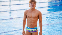 Load image into Gallery viewer, Mens Sidewinder Trunks Perfect Wave
