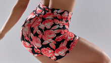 Load image into Gallery viewer, Womens Gym Short Rose Garden
