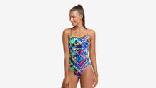 Load image into Gallery viewer, Womens Diamond Back One Piece Kickflip
