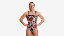 Load image into Gallery viewer, Womens Single Strength One Piece Black Blades
