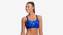 Load image into Gallery viewer, Womens Hold Steady Crop Top Fyto Flares
