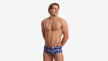 Load image into Gallery viewer, Mens Sidewinder Trunks Skip Flips
