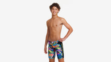 Load image into Gallery viewer, Boys Training Jammers Bel Air Beats
