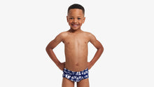 Load image into Gallery viewer, Toddler Boys Printed Trunks Skip Flips
