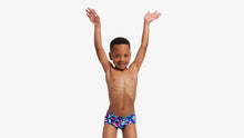 Load image into Gallery viewer, Toddler Boys Printed Trunks Video Star
