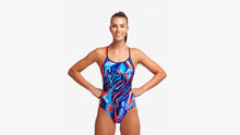 Load image into Gallery viewer, Womens Diamond Back One Piece Zee Bra
