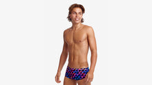 Load image into Gallery viewer, Mens Sidewinder Trunks Strapping
