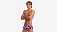 Load image into Gallery viewer, Mens Classic Trunks Pop Palms
