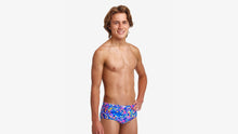 Load image into Gallery viewer, Boys Sidewinder Trunks Oiled Up
