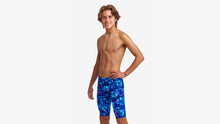 Load image into Gallery viewer, Boys Training Jammers Leaf Laser
