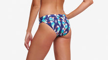 Load image into Gallery viewer, Womens Sports Brief Pengoo Parade
