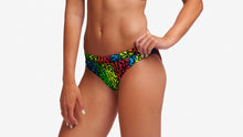Load image into Gallery viewer, Womens Sports Brief Sunset West
