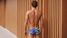 Load image into Gallery viewer, Mens Sidewinder Trunks Kickflip
