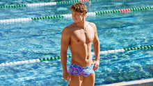 Load image into Gallery viewer, Mens Classic Trunks Oiled Up
