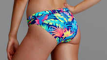 Load image into Gallery viewer, Womens Eco Sports Brief Palm Off

