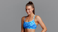 Load image into Gallery viewer, Womens Sports Top Pane Train
