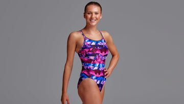 Womens Diamond Back One Piece Ice Pack