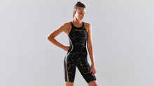 Load image into Gallery viewer, Womens Apex Predator X Freeback Kneeskin Cracked Gold
