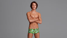 Load image into Gallery viewer, Boys Classic Trunks Wax Lyrical
