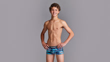 Load image into Gallery viewer, Boys Underwear Trunks Palm Pilot
