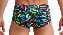 Load image into Gallery viewer, Mens Eco Classic Trunks Chilli Boss
