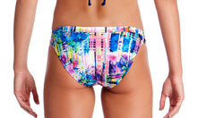 Load image into Gallery viewer, Womens Hipster Brief Alba Wild
