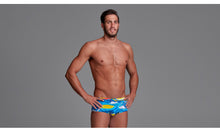 Load image into Gallery viewer, Mens Eco Plain Front Trunks Beach Bum
