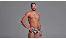 Load image into Gallery viewer, Mens Plain Front Trunks Black Hole
