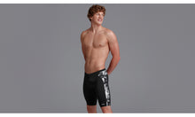 Load image into Gallery viewer, Mens Training Jammers Black Tint
