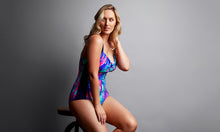 Load image into Gallery viewer, Womens Ruched One Piece Brush Strokes
