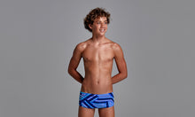 Load image into Gallery viewer, Boys Classic Trunks Chain Male
