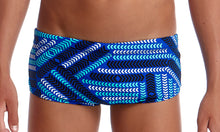 Load image into Gallery viewer, Boys Classic Trunks Chain Male
