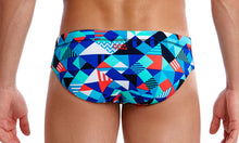 Load image into Gallery viewer, Mens Classic Briefs Check Republic
