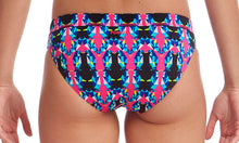 Load image into Gallery viewer, Womens Eco Sports Brief Fairy Flight
