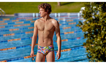 Load image into Gallery viewer, Mens Classic Trunks Fossil Fuel
