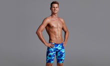 Load image into Gallery viewer, Mens Training Jammers Hex Pistols
