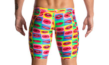 Load image into Gallery viewer, Mens Training Jammers Hot Lips

