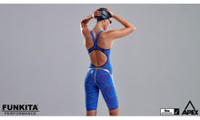 Load image into Gallery viewer, Womens Apex Predator Freeback Kneeskin Hugo Weave
