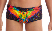 Load image into Gallery viewer, Boys Classic Trunks King Parrot
