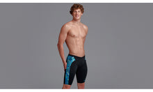 Load image into Gallery viewer, Mens Training Jammers Land Grab
