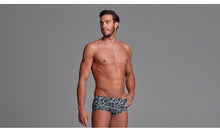 Load image into Gallery viewer, Mens Classic Trunks Night Howler

