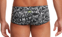 Load image into Gallery viewer, Mens Classic Trunks Night Howler
